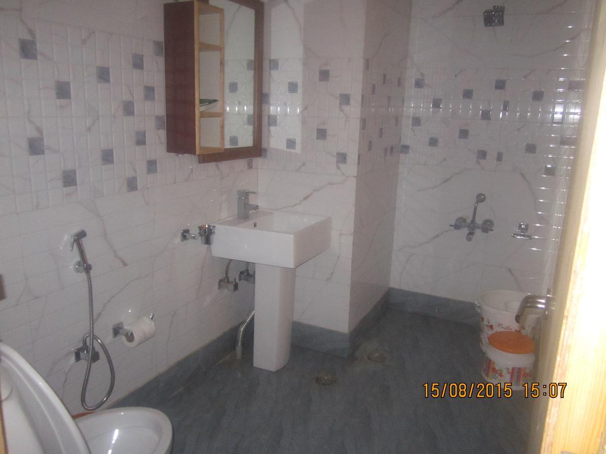 Hotel Akbar Sonāmarg Zewnętrze zdjęcie